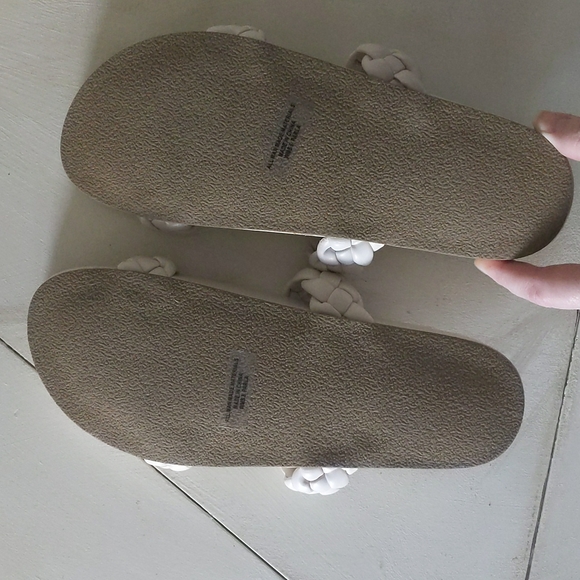 DV Dolce Vita Parla Slip On Sandal - Picture 5 of 9